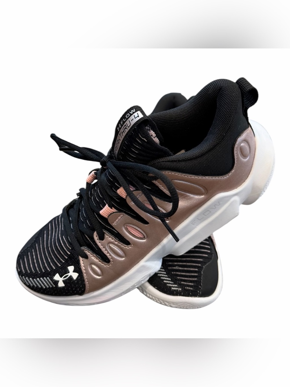 Under Armour Flow Breakthru 4 Black Metallic Pink Basketball Shoe Size 7 Wmn NEW